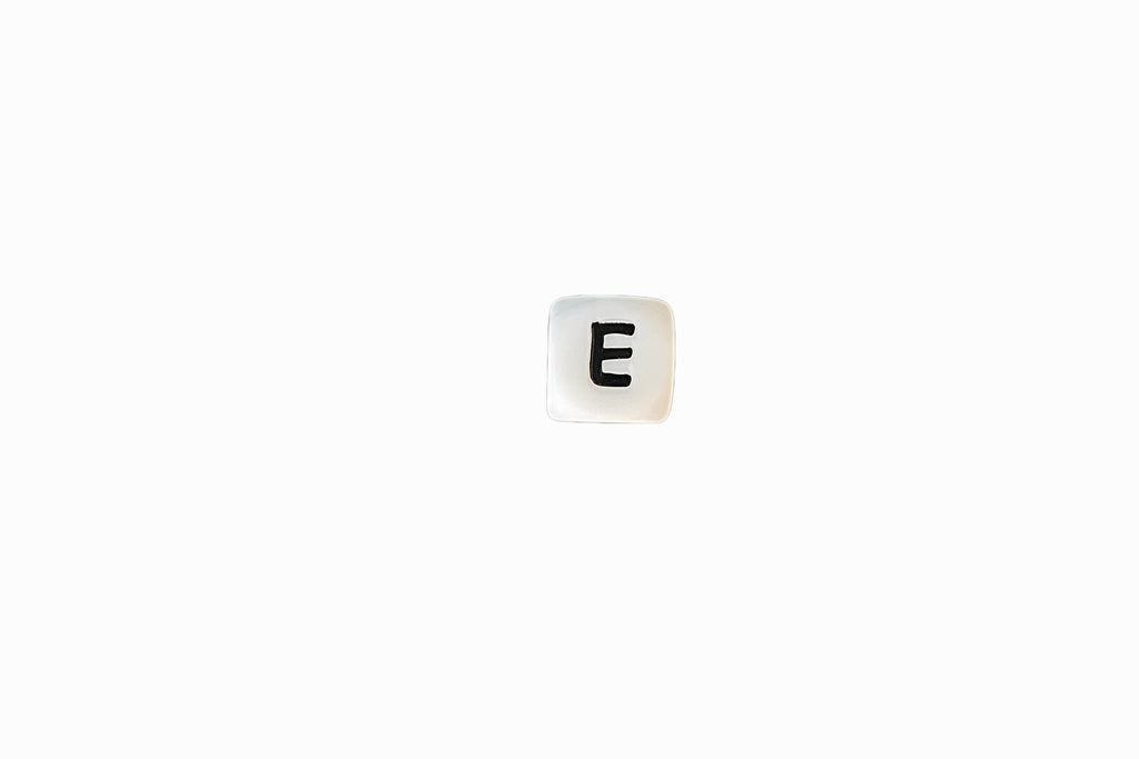 12MM Silicone Letter Beads-E, Silicone Letter Beads Bulk Set for making bracelets, lanyards, necklaces, key chains, pens, school bag pendants, friendship gifts and DIY other crafts.