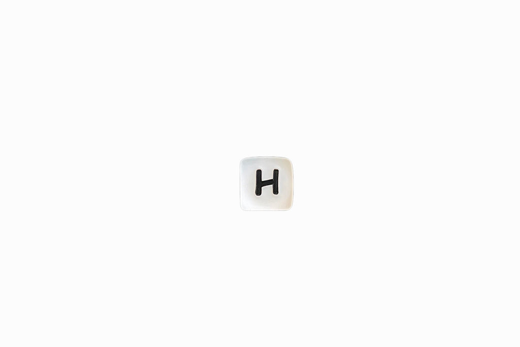 12MM Silicone Letter Beads-H, Silicone Letter Beads Bulk Set for making bracelets, lanyards, necklaces, key chains, pens, school bag pendants, friendship gifts and DIY other crafts.