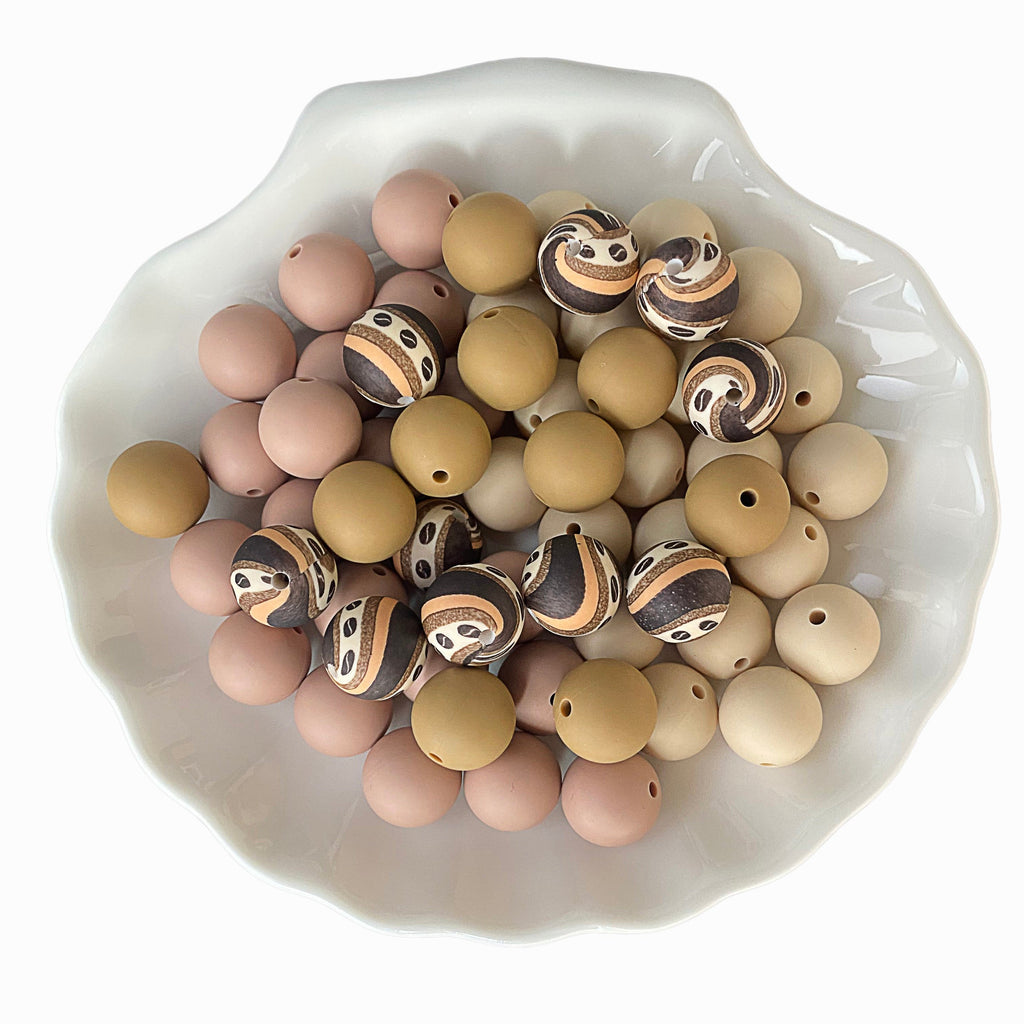 Silicone beads 15mm*50, printed beads 15mm*10. Used to make pens, bracelets, lanyards, necklaces, key chains, school bag pendants, friendship gifts and other crafts.