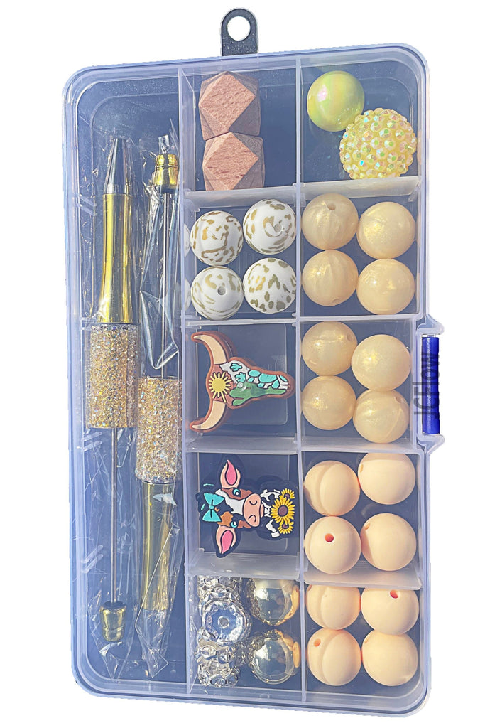 Pen*2, focus*4, silicone beads 15mm*8pcs, bright beads 15mm*8pcs, printed beads 15mm*4pcs, fancy beads 15mm*2, gaskets 12mm*15pcs, wooden hexagons*16mm*2. Used to make pens, bracelets, lanyards, necklaces, key chains, school bag pendants, friendship gifts and other crafts.